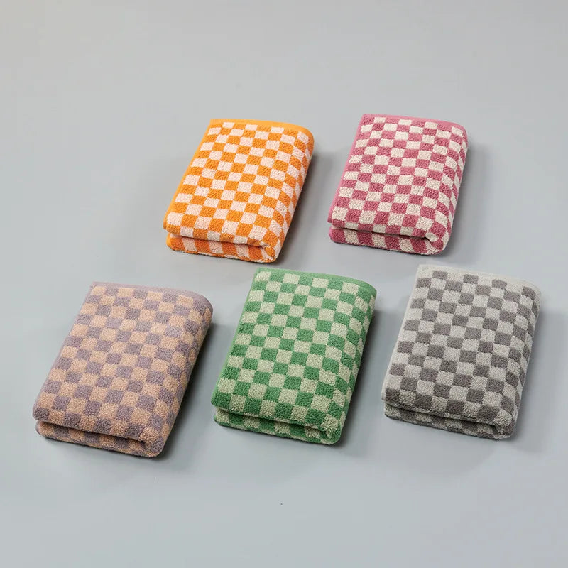 "Plaid Cotton Towel Set - Soft, Absorbent Face & Bath Towels for Home"