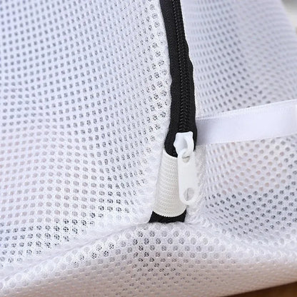 "Mesh Laundry Bag for Washing Machine - Zipped Shoe Storage & Organizer Bags"