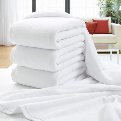 "80x160cm Thickened White Cotton Bath Towel - Highly Absorbent for Pools & Hotels"
